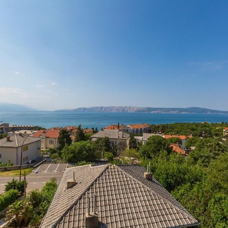 Apartments Lavarin Novi Vinodolski Eksteriør bilde