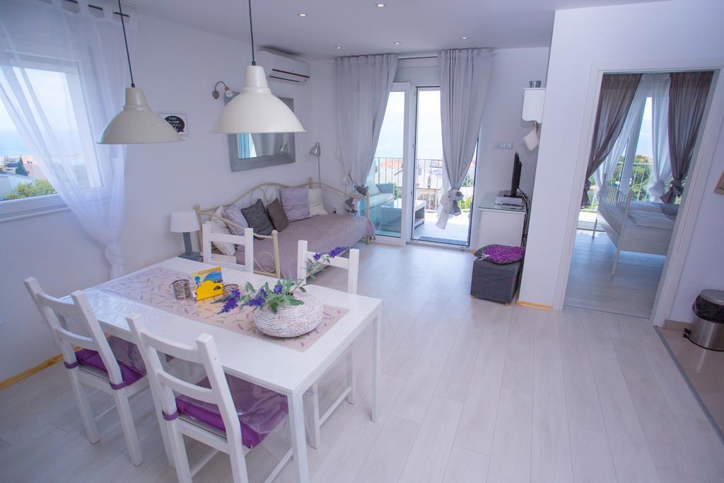 Apartments Lavarin Novi Vinodolski Eksteriør bilde