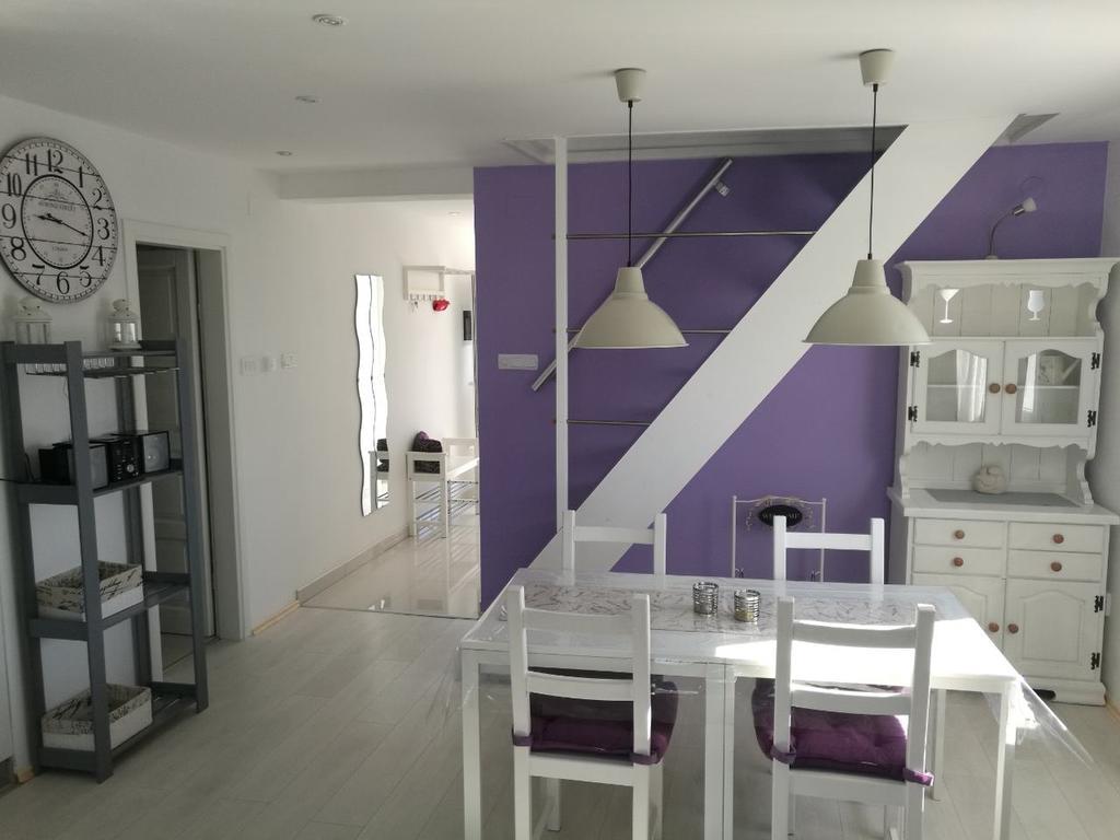 Apartments Lavarin Novi Vinodolski Eksteriør bilde