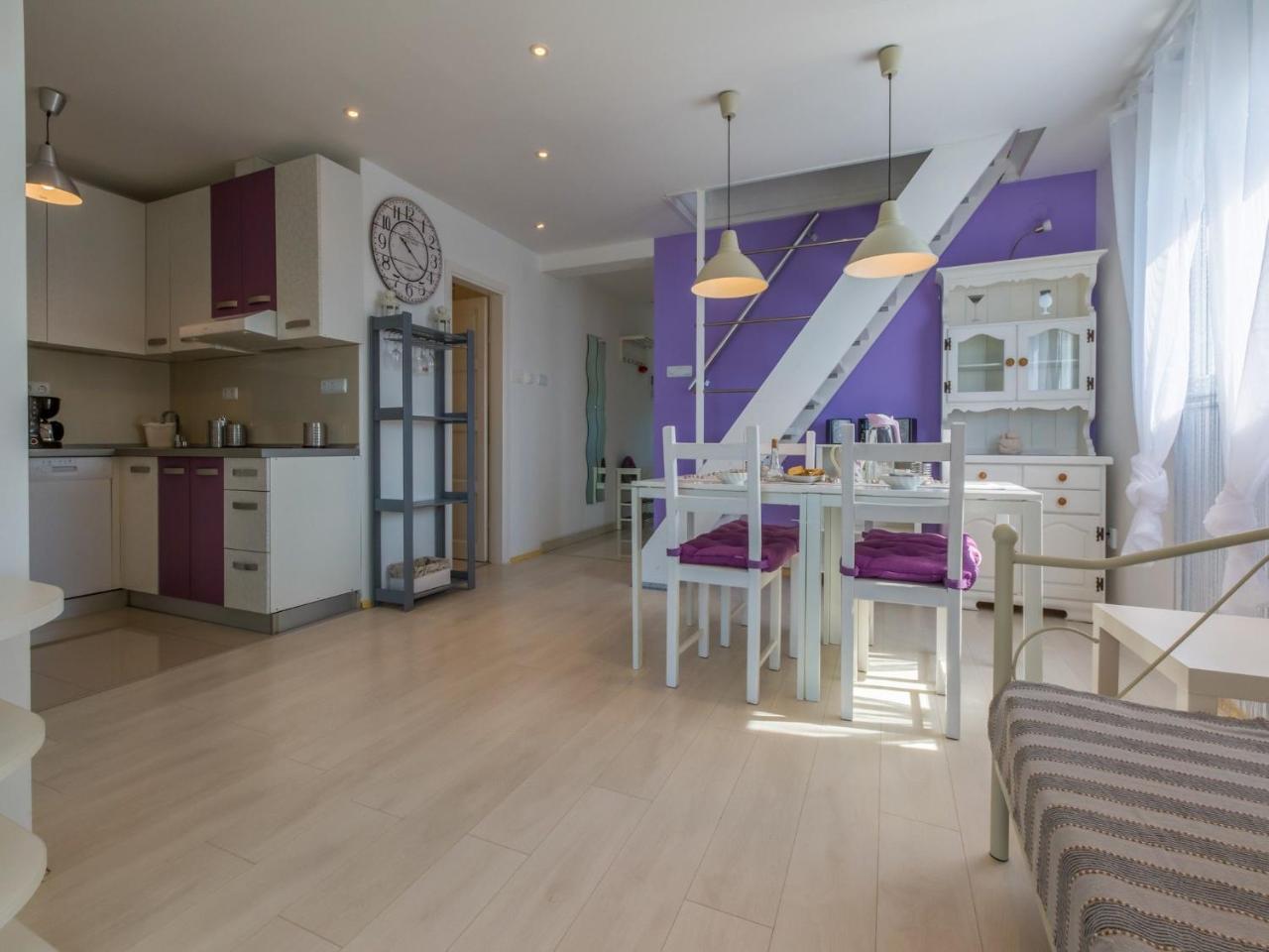 Apartments Lavarin Novi Vinodolski Eksteriør bilde